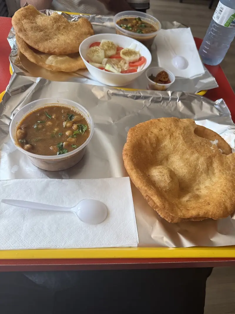 Highway 401 Indian Cuisine restaurant Cornwall Ontario